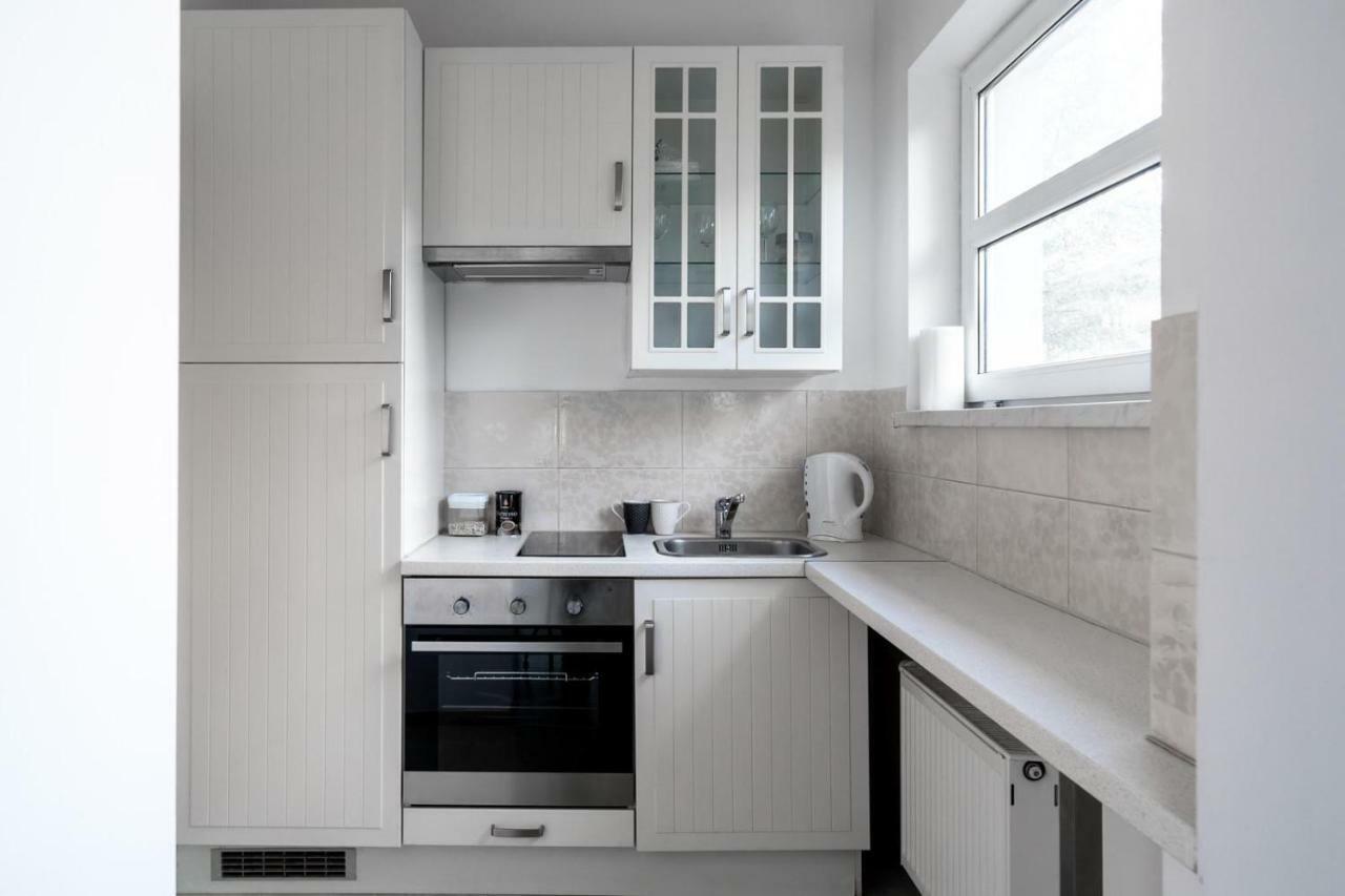 Apartament Szarych Szeregow 46A/1 カトヴィツェ エクステリア 写真